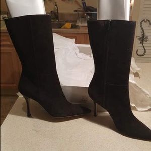 Manolo Blahnik Brown Suede Boots